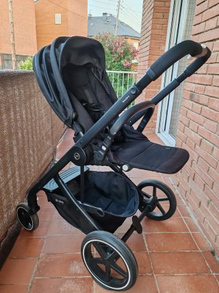 Carro Cybex Balios S Silla + Capazo Negro