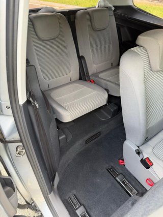 SEAT Alhambra 2011