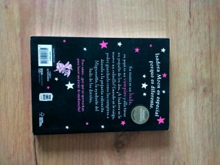 Isadora Moon se mete en un lío / Isadora Moon G...