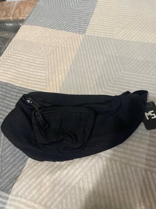 3 Riñoneras sin estrenar - 1€ c/u