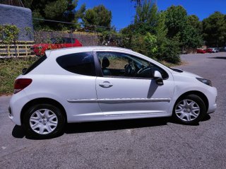 Peugeot 207 2010