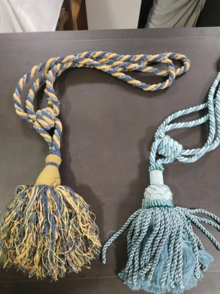 Alzapaños decorativos con borla