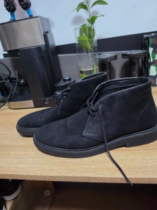 Botines de cuero negros