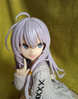Statuina Elaina Anime Manga
