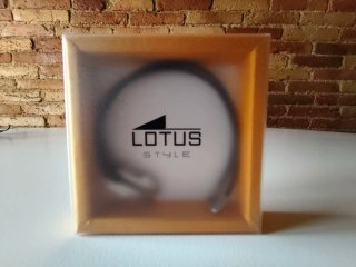 Colgante Lotus de plata Negro y Plateado