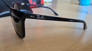 Gafas de sol Ray-Ban RB4126 CATS Negro