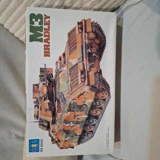 Maqueta Tanque M3 Bradley 1:35 para Daniel G.