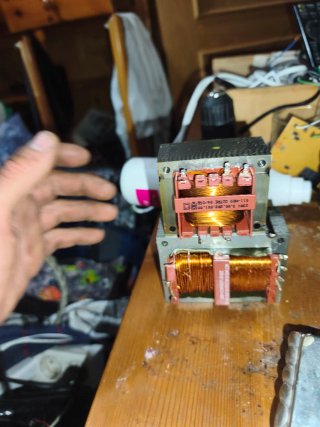 2 Transformadores Monofásicos MCT 230V/21V