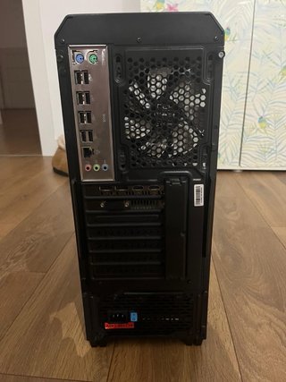 PC Torre + Monitor