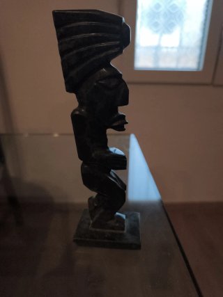 3 Figuras Aztecas de Piedra