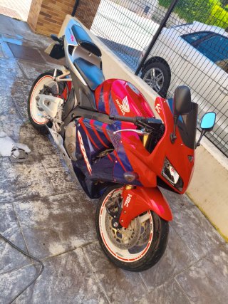 Honda CBR RR. 600 48.000km