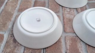 Set 4 piatti ceramica Thun originali