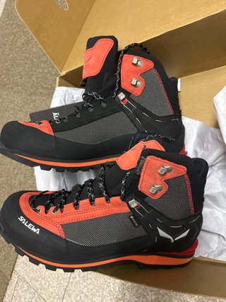 Scarponi Salewa Crown Gore-Tex Tg 44