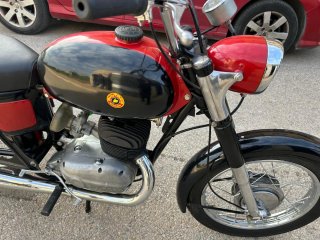Bultaco Mercurio Trials Roja y Negra