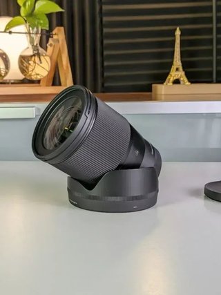 COMO NUEVO | Sigma 16mm Sony E