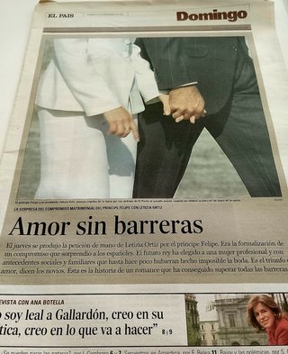 REYES DE ESPAÑA. Periodicos y Revistas.