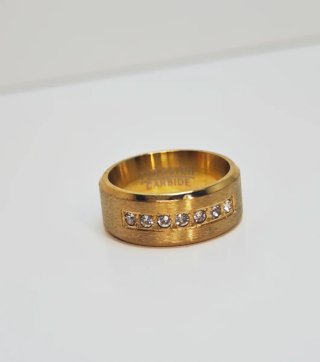 Anillo Titanio Carburo Oro con Circonitas