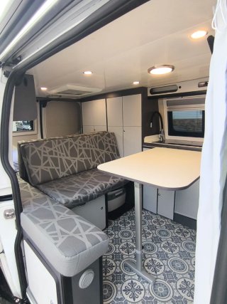 Ford E-Transit Custom 2020