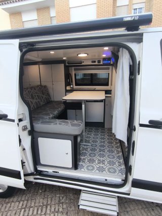 Ford E-Transit Custom 2020