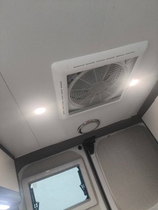 Ford E-Transit Custom 2020
