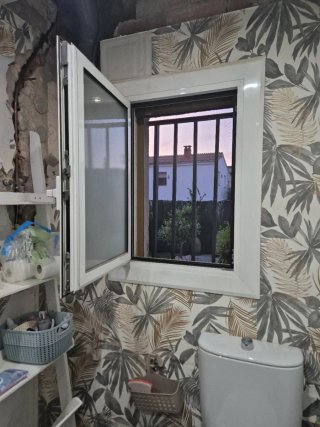 Ventana de aluminio