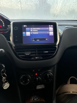 Peugeot 208 SOLO 29.000 KM!!!