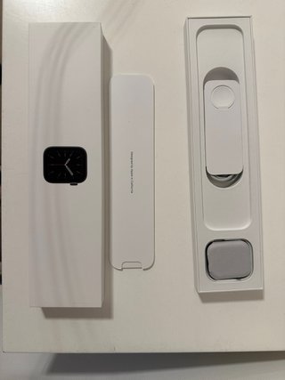 Apple Watch Series 6 GPS + Cellular con 2 correas