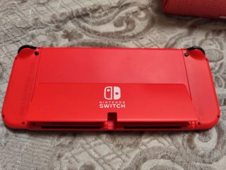 Nintendo Switch OLED Roja