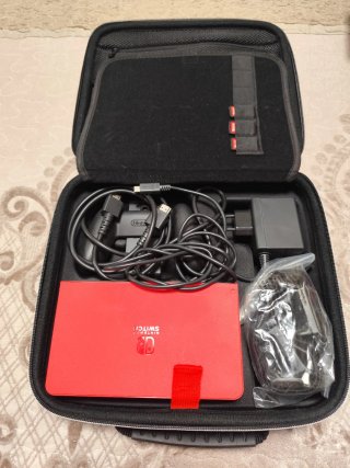Nintendo Switch OLED Roja