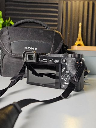 Sony Alpha a6000 Cámara Mirrorless