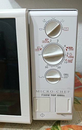 Microondas con grill Moulinex