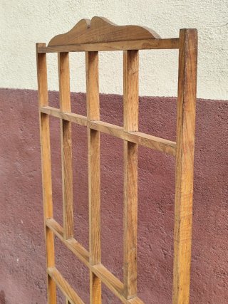 Biombo colgador de madera