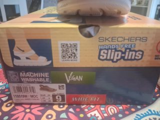 Sandalias Skechers Slip-Ins Moka