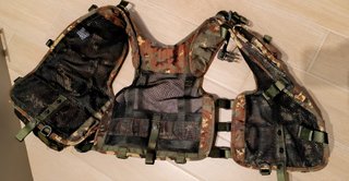 Gilet tattico mimetico