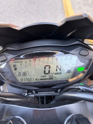 Suzuki GSX-S 750 Azul