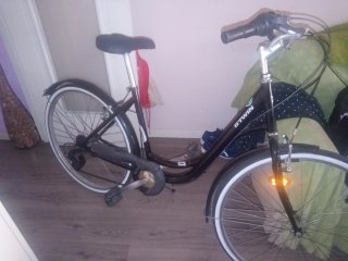 Bicicleta Paseo Btwin Negra