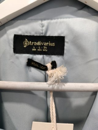 Chaqueta Stradivarius Piel Azul
