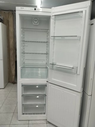 Nevera marca MIELE