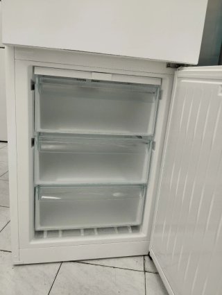 Nevera marca MIELE