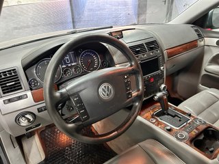 Volkswagen Touareg V10