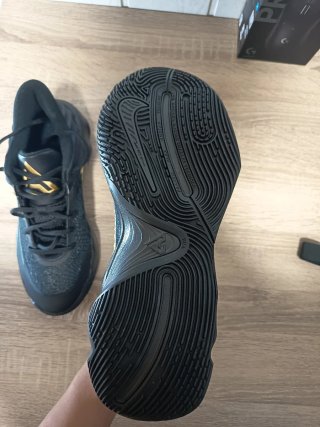 Nike Giannis Immortality 4