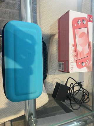 Nintendo Switch Lite Coral - Como Nueva