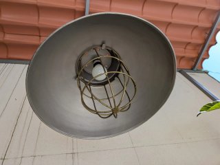 Lámpara colgante metal y madera