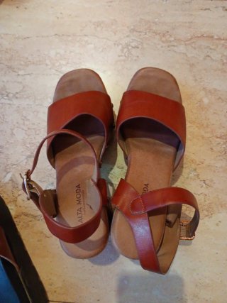 Oferta los 4 pares por 15€ Lote 4 Sandalias 36/37