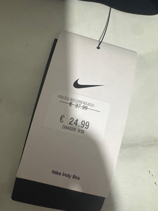 Top deportivo Nike negro Talla :M