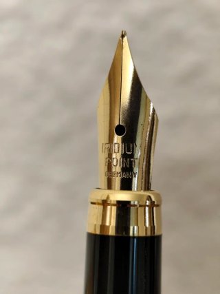 Conjunto escritura Iridium Point obsequio CaixaBan