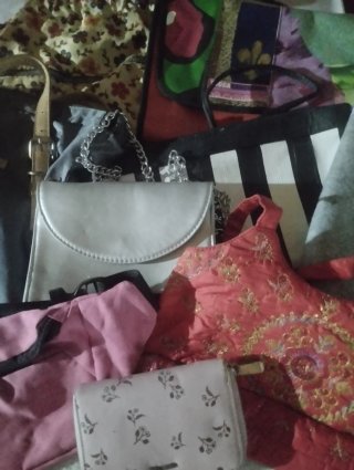 Lote de bolsos: rosa, plateado