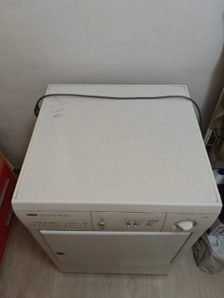 Secadora Zanussi Bomba Calor
