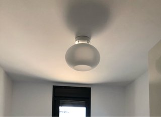 Lámpara Philips Hue Flourish