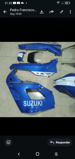 Estética y asiento Suzuki GSX 750 F